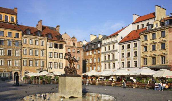 Ринкова площа у Варшаві