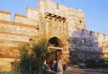 Міські мури Стамбула