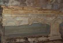 Саркофаг святителя Миколая