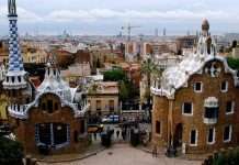 Пряникові будинки Гауді