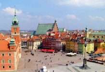Замкова площа у Варшаві