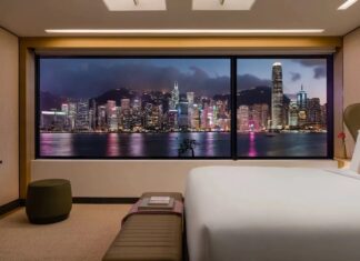 Perjalanan Taipei dan Hong Kong: Penerbangan dan Hotel Dipesan, Paket Masih Terbuka