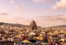 Барселона Різко Підвищує Туристичний Податок: Що Потрібно Знати Мандрівникам