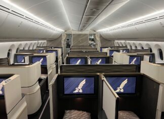 Operacje zmian lotniczych w Zatoce Perskiej w obliczu konfliktu regionalnego