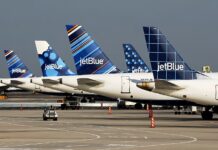 Пасажир Судиться з JetBlue через Сильні Опіки Сухим Льодом