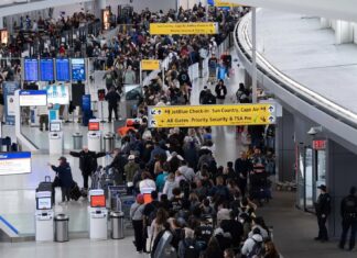 Caos na segurança aeroportuária: atrasos causados pela paralisação dos viajantes