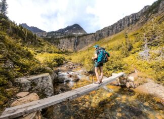 Panduan Penting Perlengkapan Backpacking Musim Panas: Semua yang Anda Butuhkan untuk Perjalanan