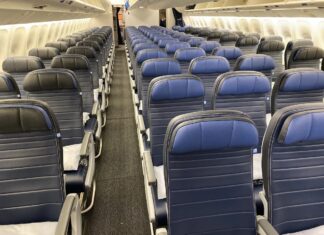 JetBlue wprowadza nowe opłaty przy realizacji mil United Airlines