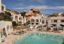 W Sardinia офіційно відкрито. І дорого.