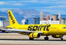 Падіння Spirit Airlines і зростання цін на пальне: що чекає на пасажирів