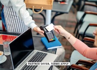 Is the $895 American Express Platinum Worth the Hype?